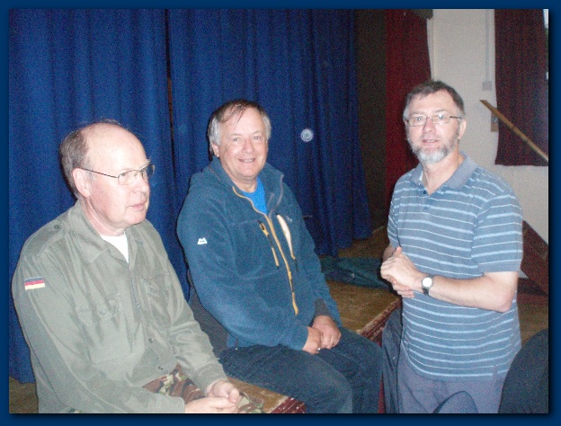 600x449 pixels (141K)